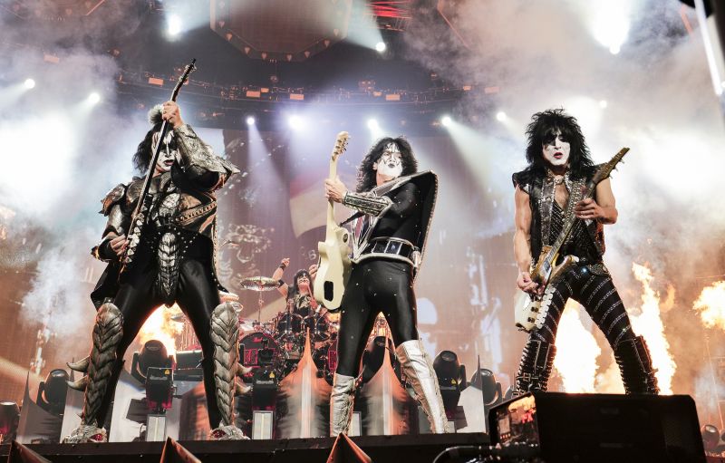 KISS Members Say Goodbye At The Final Concert Of The Tour