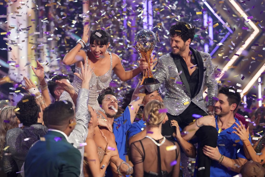 Dancing With The Stars Season 32 Finale Cnn 