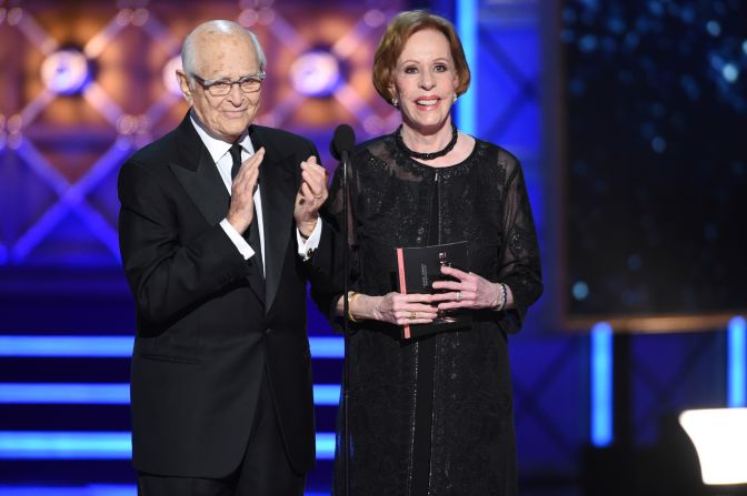 Lear and Carol Burnett present an award at the Primetime Emmys in 2017.