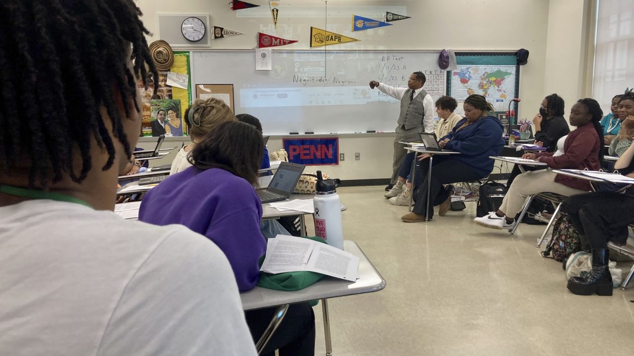 Emmitt Glynn teaches AP African American studies to a group of Baton Rouge Magnet High School students on Monday, Jan. 30, 2023 in Baton Rouge, La. Baton Rouge Magnet High School in Louisiana is one of 60 schools around the country testing the new course, which has gained national attention since it was banned in Florida.  (AP Photo/Stephen Smith)