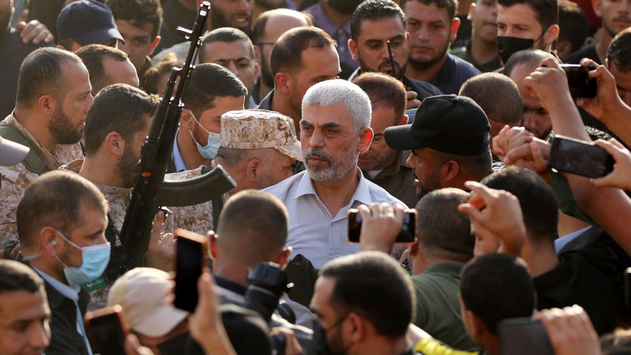 GAZA CITY, GAZA - MAY 30: Hamas' Gaza chief Yahya Sinwar  attends the parade of the Ezzeddin al-Qassam Brigades, the armed wing of Palestinian group Hamas, in Gaza City, Gaza on May 30, 2021. A ceasefire deal between Israel and Hamas was reached following 11 days of clashes between the two sides. (Photo by Ashraf Amra/Anadolu Agency via Getty Images)