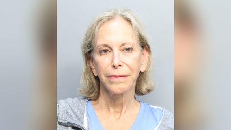 Адвокатите на Дона Аделсън жена от Флорида обвинена в убийство