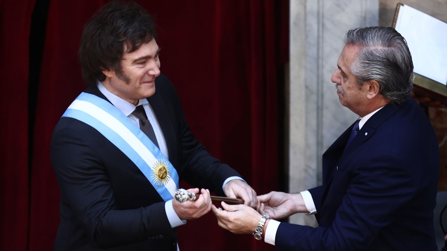Javier Milei hails 'new era' as right-wing outsider is sworn in as  Argentina's new president | CNN