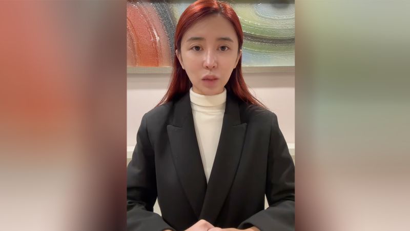 Китайски влиятелен човек е обвинен в Тайланд за „нарушаване на визовите закони“, след като видеоклип за безопасността на жените предизвика негативна реакция