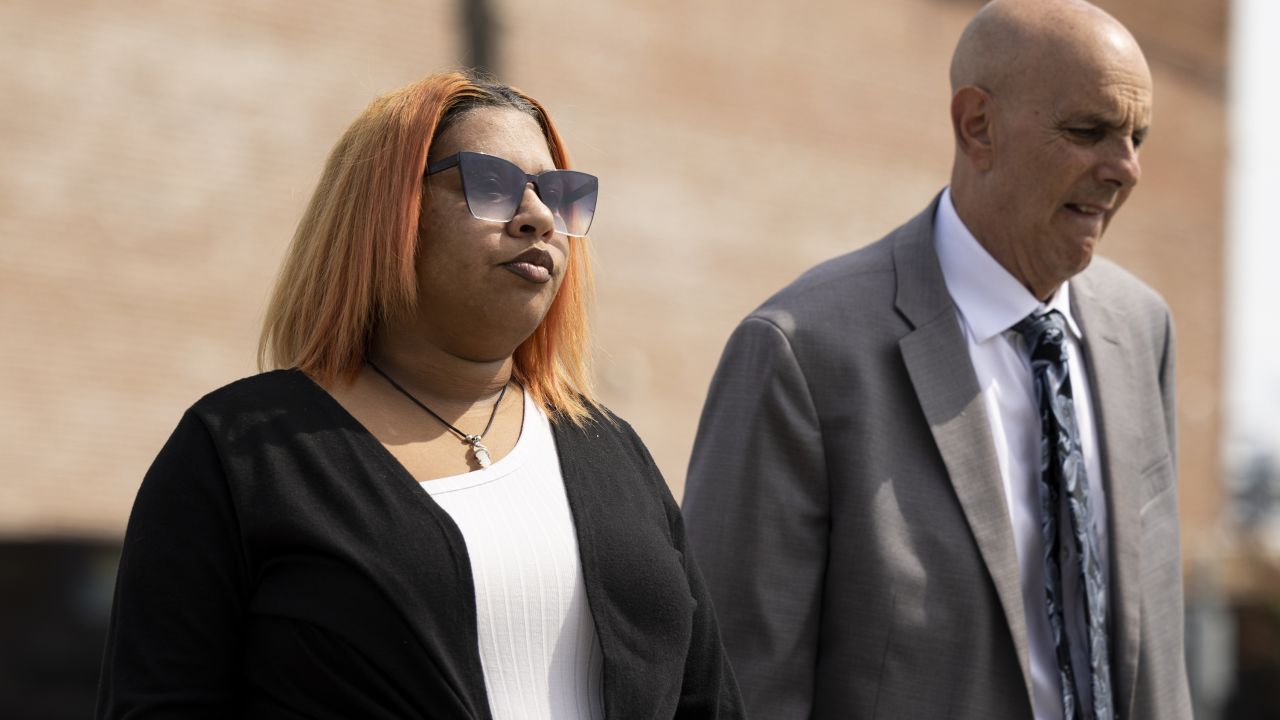 FILE - Deja Taylor arrives to the United States Courthouse, Sept. 21, 2023, in Newport News, Va., with her lawyer James Ellenson. Taylor, the mother of a 6-year-old boy who shot his teacher in Virginia, is scheduled to be sentenced for felony child neglect in the city of Newport News, Friday, Dec. 15. (Billy Schuerman/The Virginian-Pilot via AP, File)