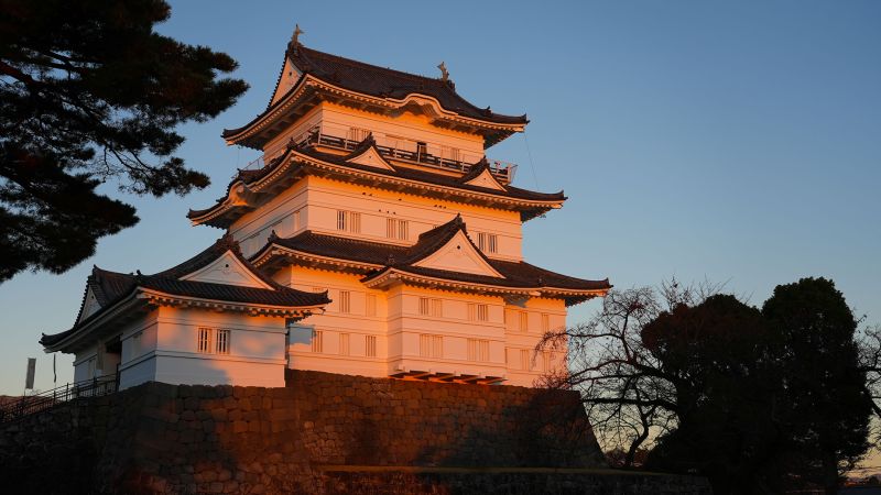 Японски град-замък кани пътниците да изживеят един ден от живота на феодал