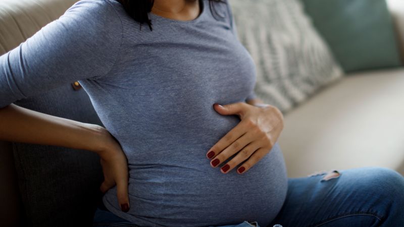 Повечето хора които забременеят развиват състояние наречено сутрешно гадене някои