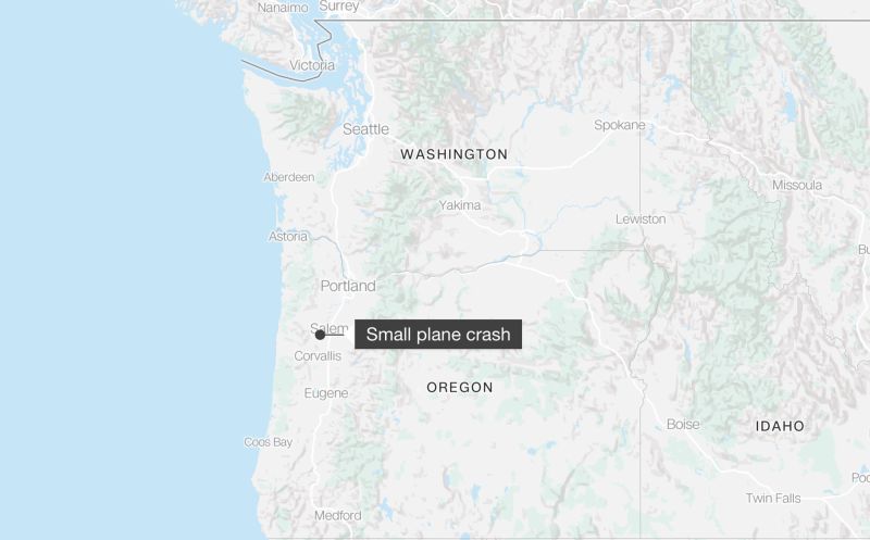 Oregon plane crash 3 people dead in small plane crash into Oregon