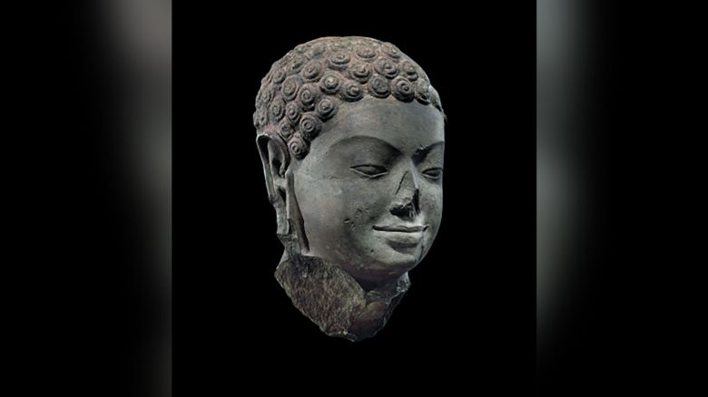 7th century Head of Buddha