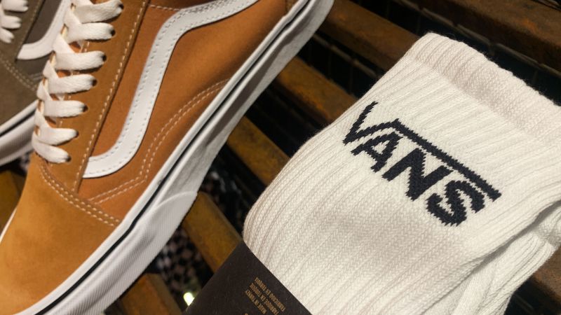 Supreme vans north clearance face