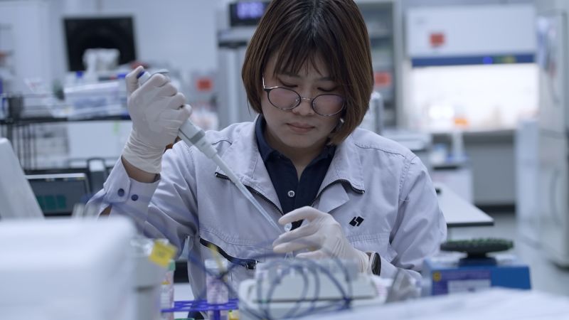 Producing sustainable textiles from lab-grown fiber | CNN Business