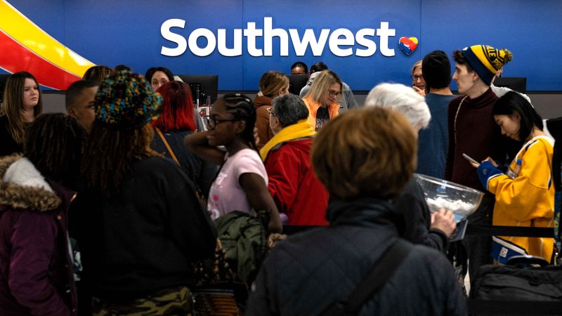 Southwest hit by record $140 million fine for holiday service meltdown in 2022