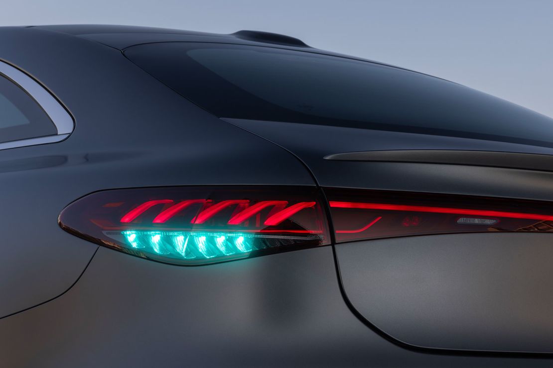 Mercedes-Benz has developed special turquoise colored Automated Driving Marker Lights, that will identify when DRIVE PILOT is engaged