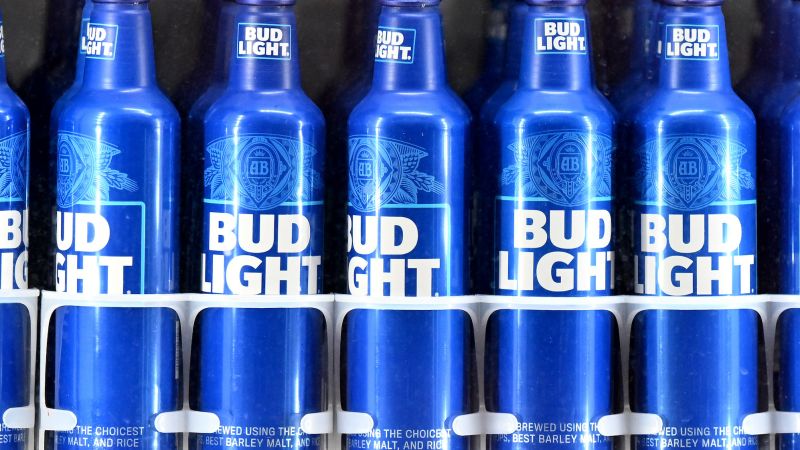 Read more about the article Bud Light had a year it wants to forget. What happens next? – CNN