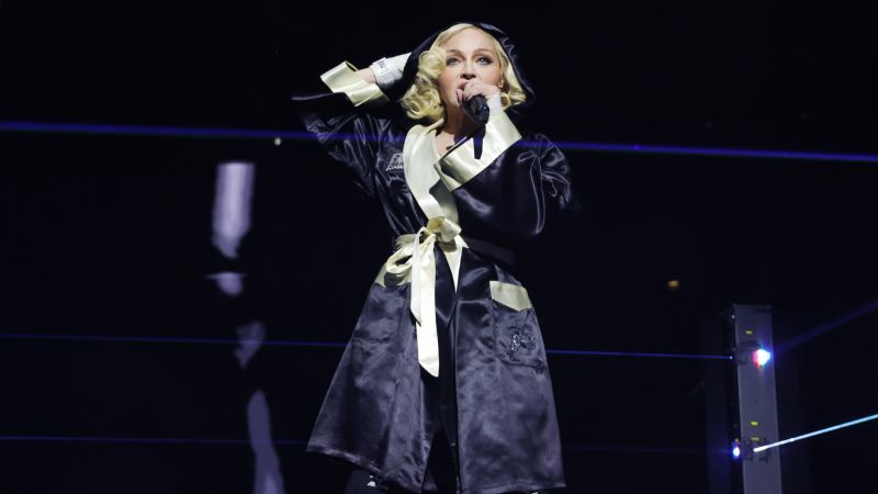 Мадона благодари на своите щастливи звезди – и на някои