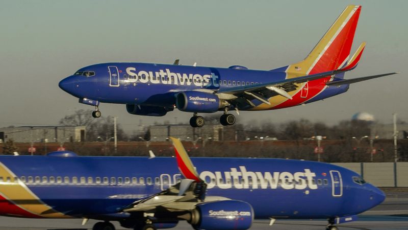 Southwest, pilots reach preliminary agreement for contract worth $12 billion