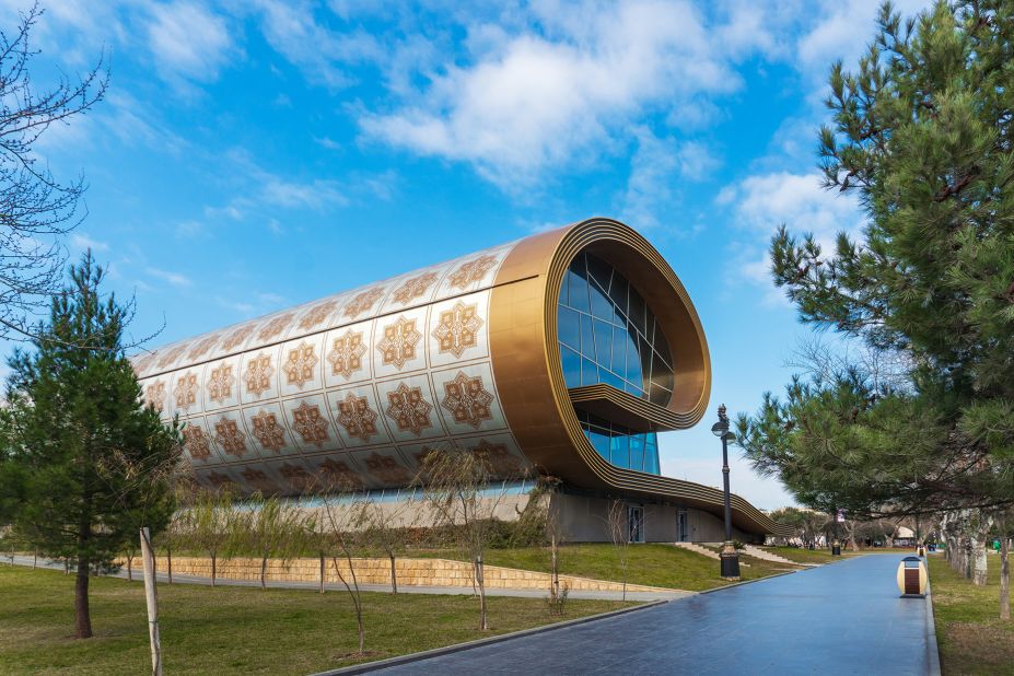 <strong>Azerbaijan National Carpet Museum:</strong> This museum is one of Baku's most spectacular buildings, designed to look like a rolled-up carpet. 