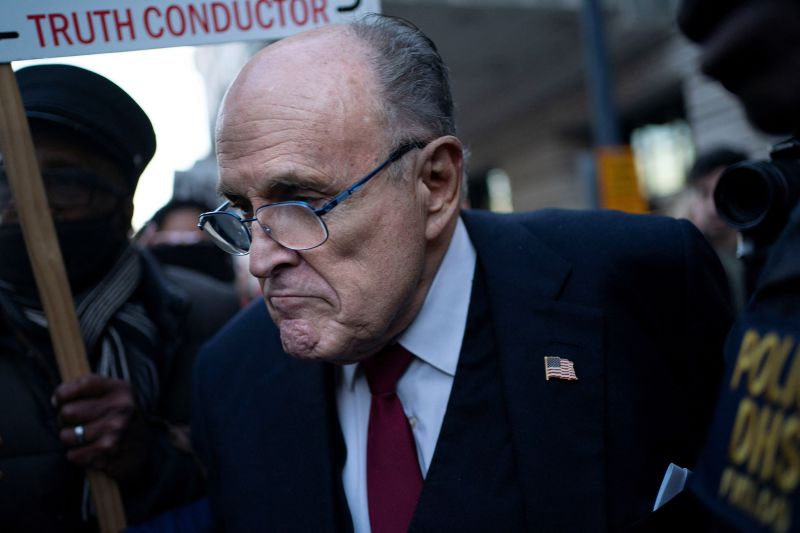 Georgia Election Workers Accuse Rudy Giuliani Of Taking Advantage Of ...