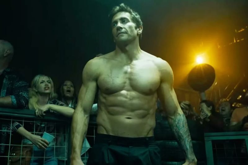 Jake Gyllenhaal Is Ripped In First Look At Remake Of Patrick Swayze   231221183457 Jake Gyllenhaal Road House 122123 