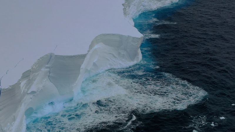 Scientist get a rare look at an iceberg 3 times the size of New York City