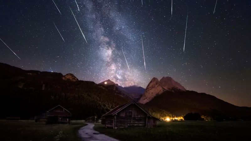 Last meteor shower of 2023 illuminates the sky