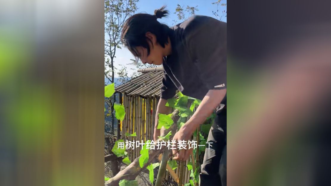 A 21-year-old vlogger in China quit his job in the city and moved back to his rural hometown to pursue a simpler life in the mountains, where he now films videos about his daily life.