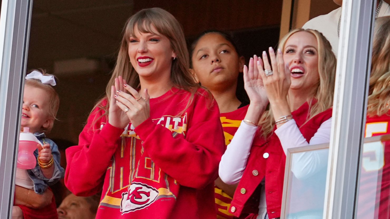 Patrick Mahomes says Taylor Swift is now part of the ‘Chiefs Kingdom’ CNN
