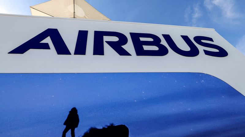 Празнично тържество за служители на филиал на Airbus във Франция