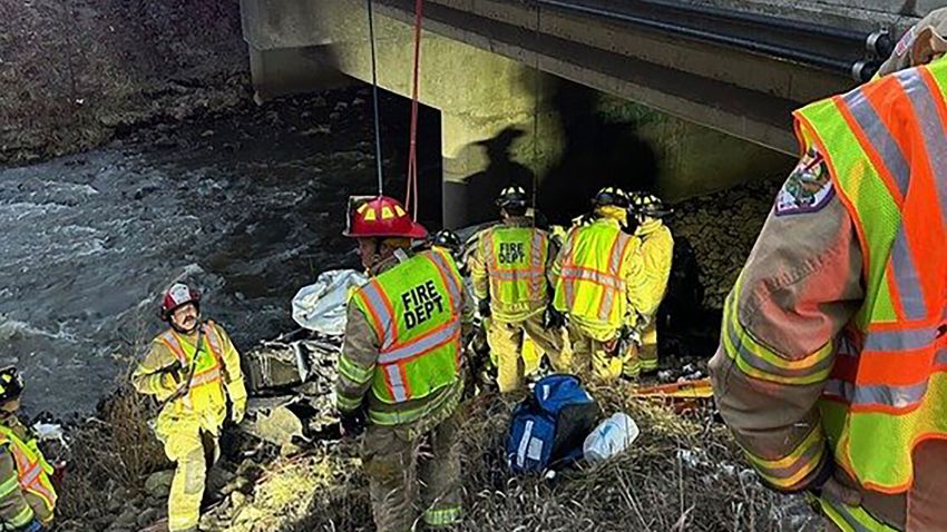 How an Indiana man trapped in a wrecked truck survived for 6 days | CNN