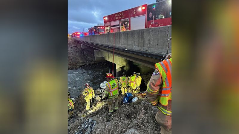 Fishermen investigating something shiny led to ‘miracle’ rescue of Indiana man trapped in crashed truck for days, police say | CNN