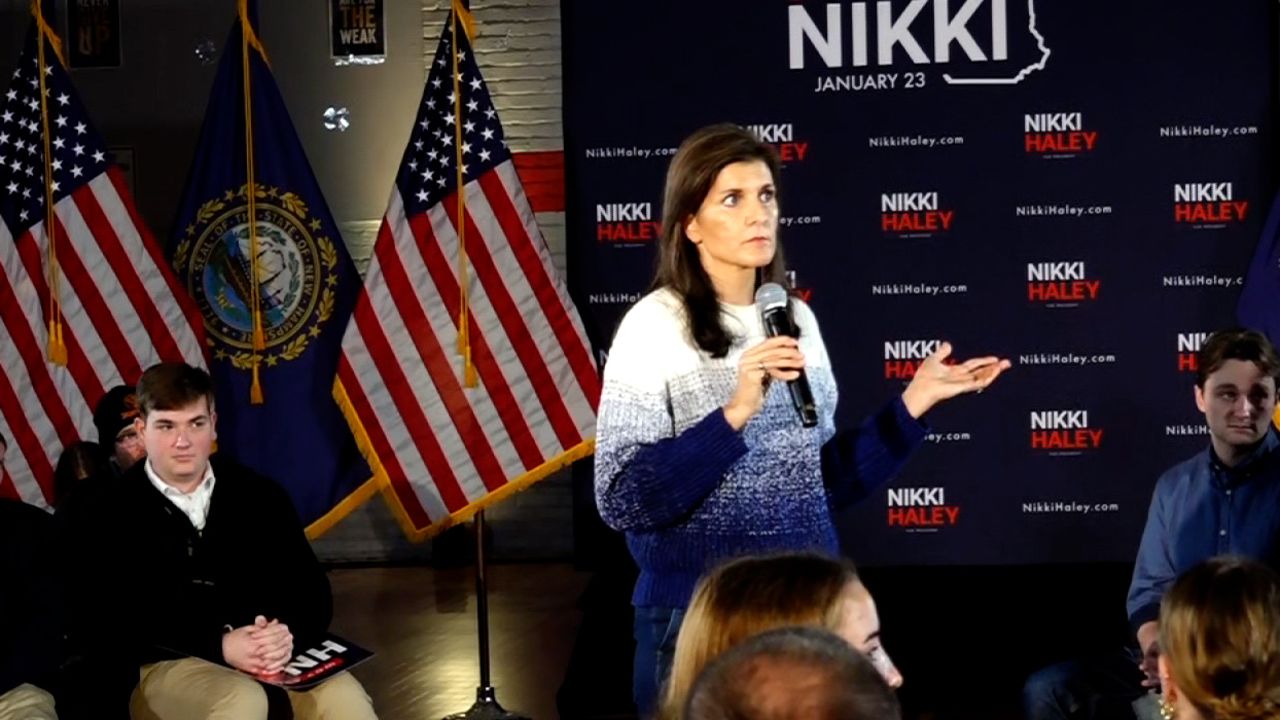 nikki haley berlin new hampshire 12272023