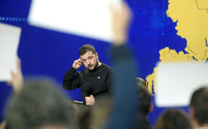 Facing Dwindling Western Support and Putin's Unyielding War Machine, Ukraine's Victory Hopes Diminish