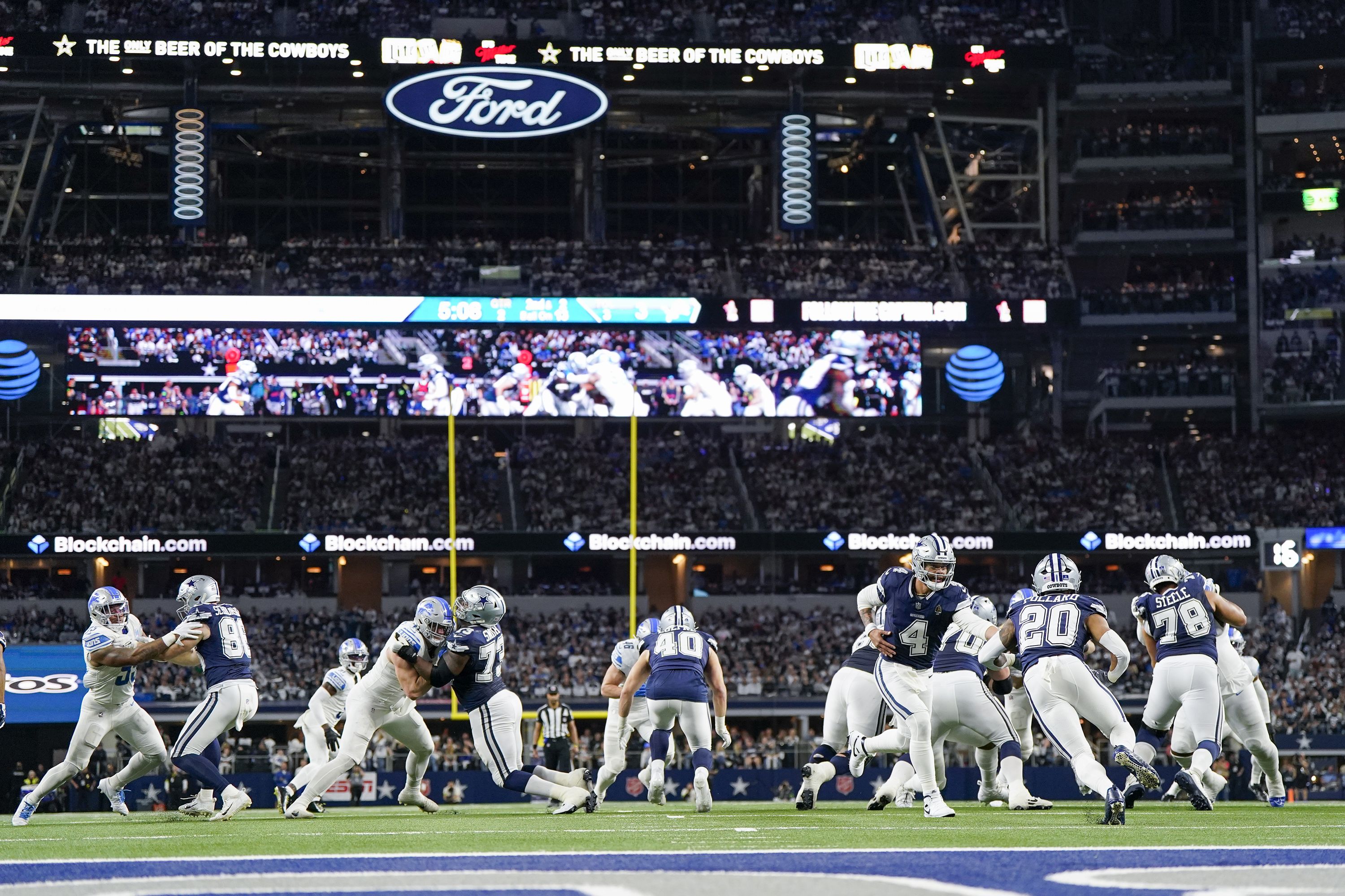 NFL: Dallas Cowboys survive late controversy to take narrow victory over  Detroit Lions | CNN