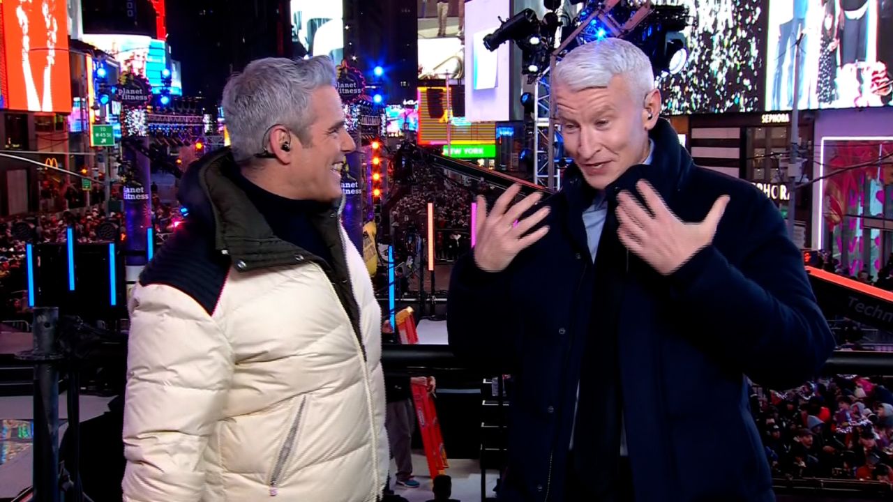 Anderson Cooper and Andy Cohen nye