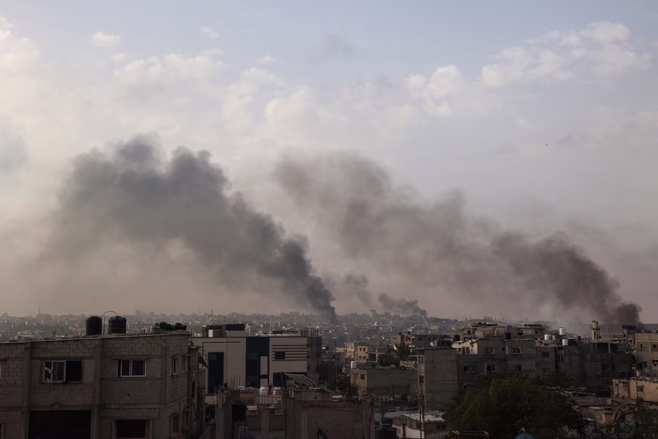 Smoke billows after Israeli strikes in Rafah city in the southern Gaza Strip on May 28.