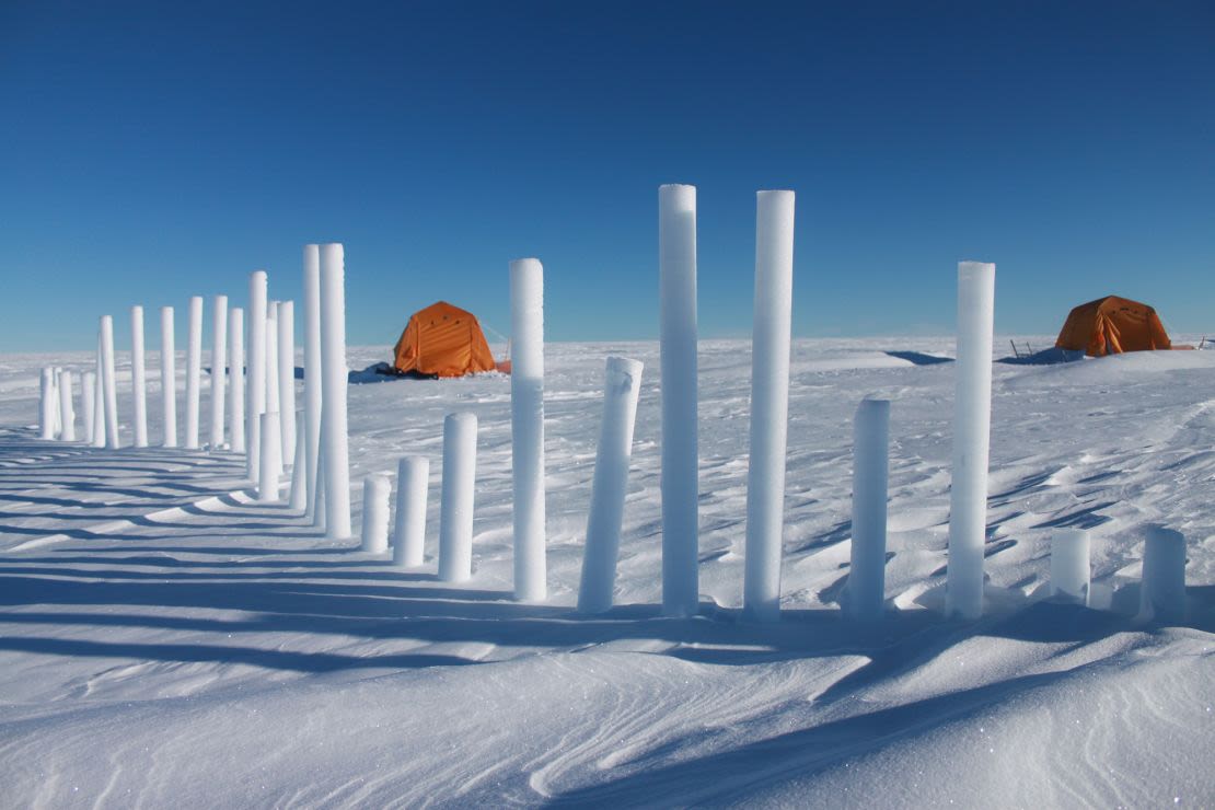 El examen de núcleos de hielo en Groenlandia proporcionó pistas sobre el “volcán misterioso” que entró en erupción en 1831.