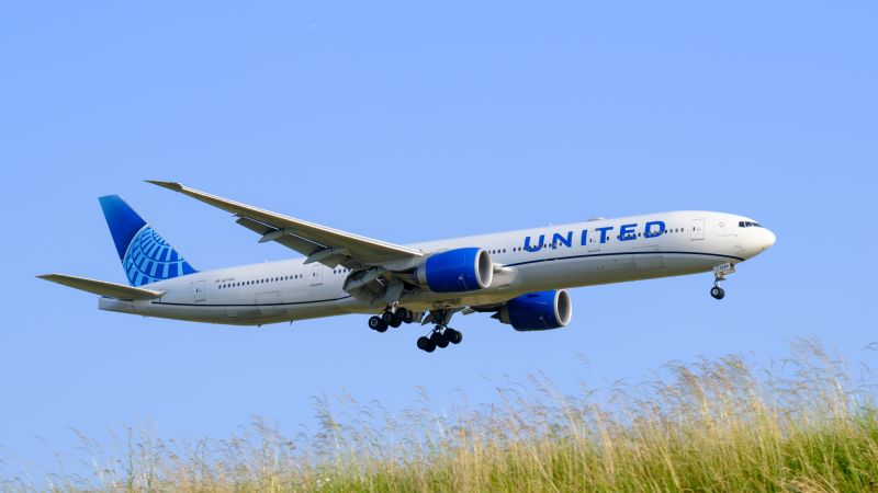 Пътниците на полет на United Airlines надяващи се да пътуват