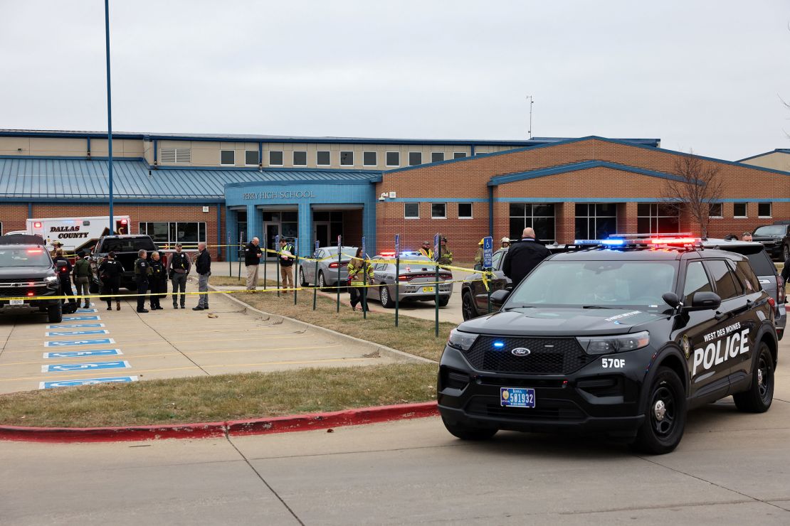 Law enforcement officers work at the scene of a shooting at Perry High School in Perry, Iowa, U.S., January 4, 2024. REUTERS/Scott Morgan