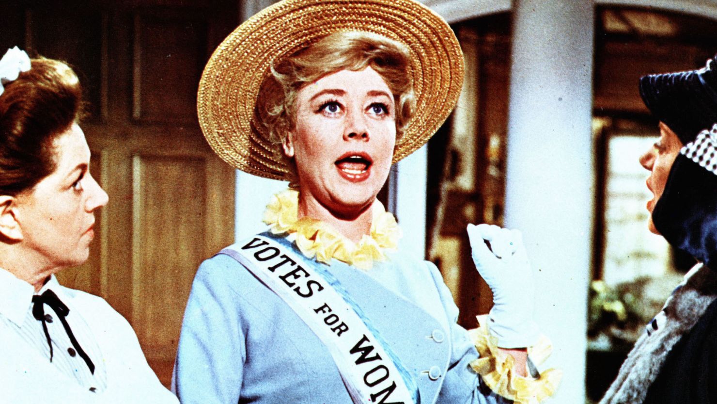 MARY POPPINS US 1964 HERMIONE BADDELEY GLYNIS JOHNS ELSA LANCHESTER. Photo by: Mary Evans/WALT DISNEY PICTURES / Ronald Grant/Everett Collection(10476999)
