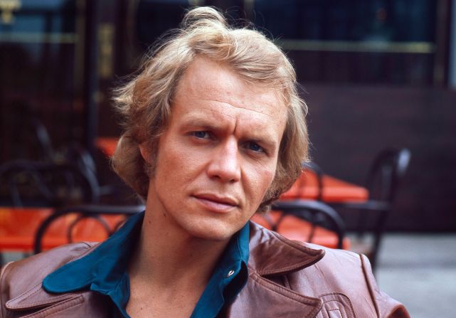 <a  target="_blank">David Soul</a>, best known for his role in the popular 1970s television series "Starsky & Hutch" died on January 4, his wife announced in a statement to CNN. He was 80.