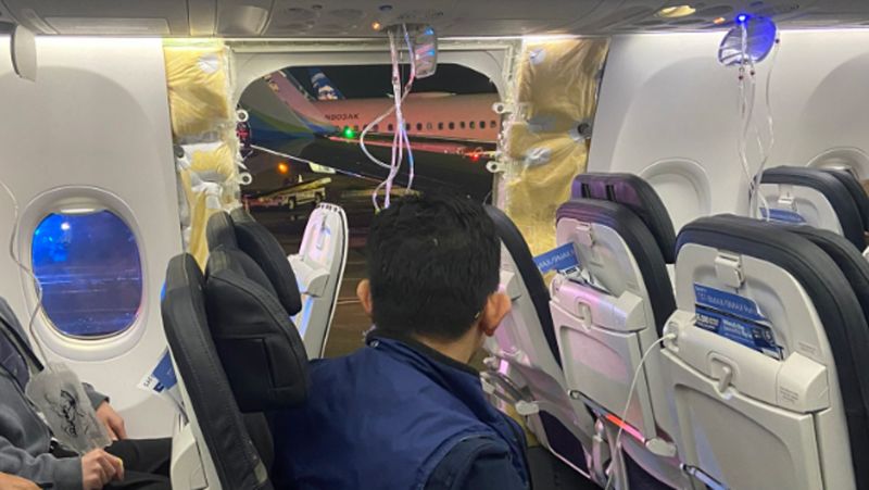 Scare on Alaska Airlines Flight 1282 A loud bang a whooshing