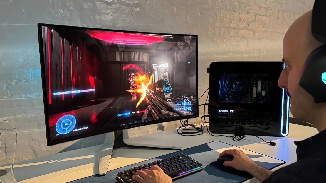 alienware qd oled monitor cnnu 1