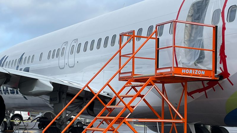 CEO da Boeing admite 'erro' sobre voo aterrorizante da Alaska Airlines