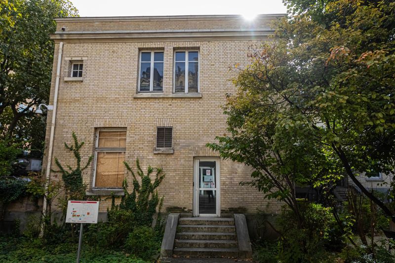 French minister saves Marie Curie's laboratory from demolition