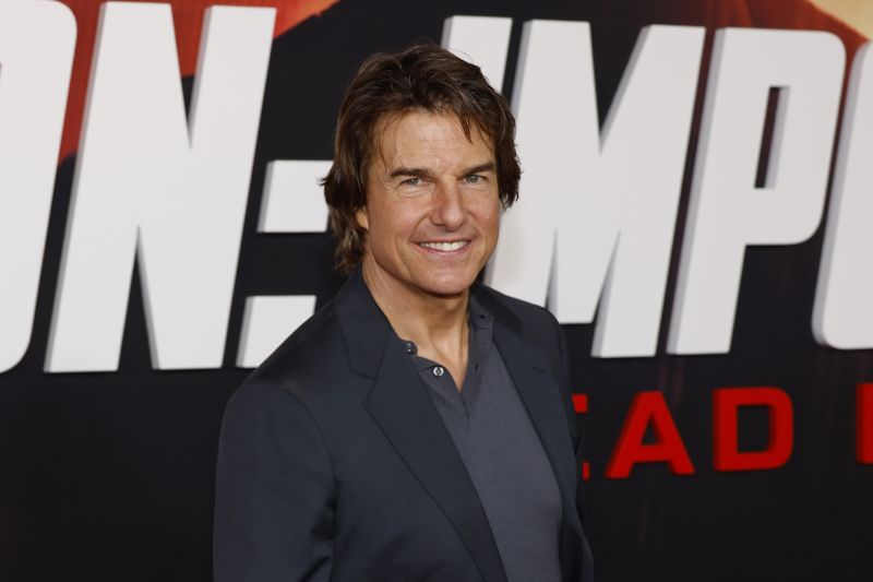 Tom Cruise And Warner Bros. Discovery Announce Partnership To Develop ...