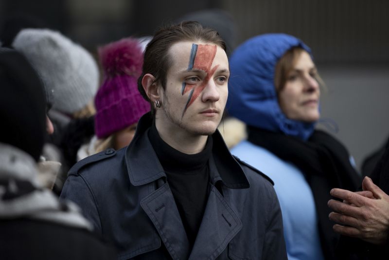 Paris Pays Tribute to David Bowie with Street Inauguration