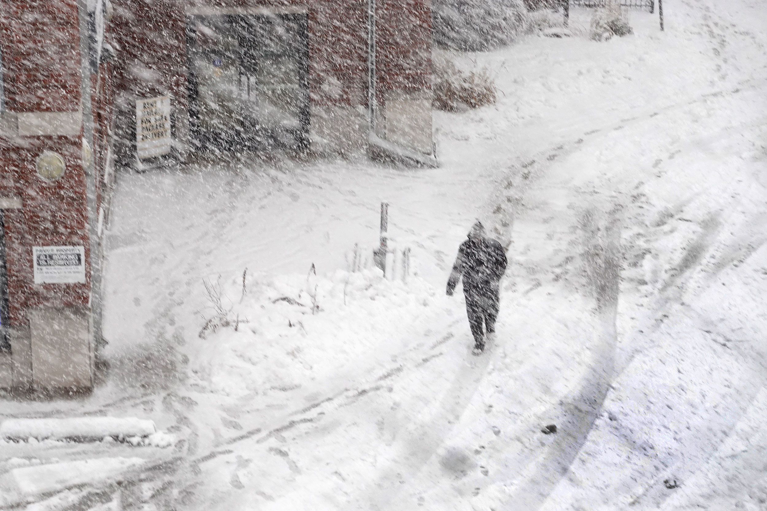 Don’t Get Stuck! Massive Snowstorm to Slam Iowa—Are You Ready?