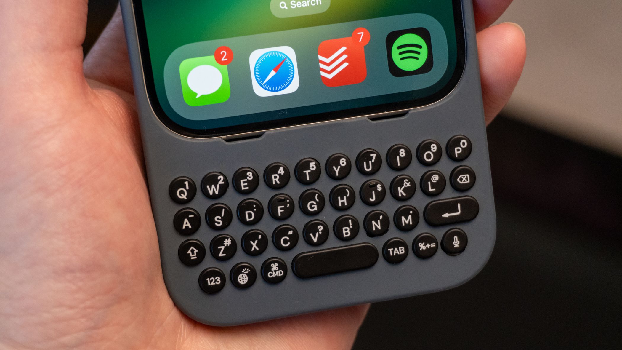 Clicks is a BlackBerry-style iPhone keyboard case designed for creators -  The Verge