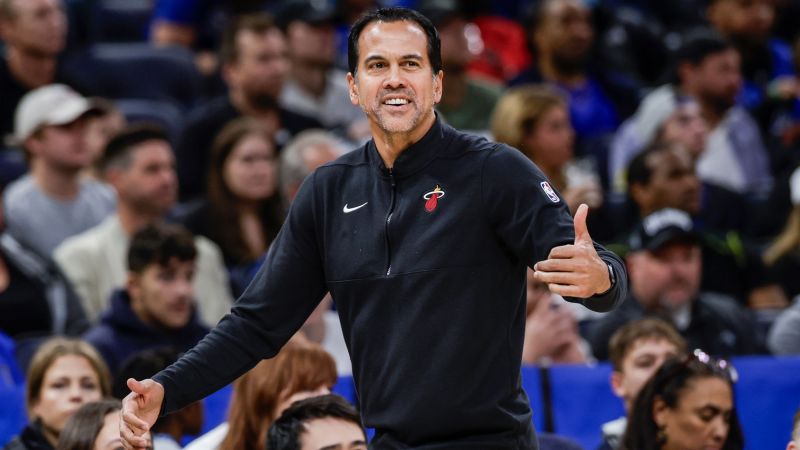 Erik Spoelstra: Miami Heat agree to 8-year, $120 million deal with head ...