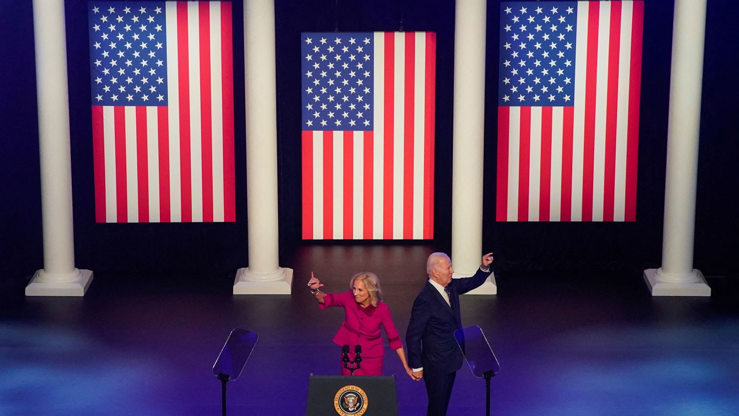 U.S. President Joe Biden and U.S. first lady Jill Biden greet people as they attend a campaign event at Montgomery County Community College, in Blue Bell, near Valley Forge, Pennsylvania, U.S., January 5, 2024. REUTERS/Eduardo Munoz     TPX IMAGES OF THE DAY